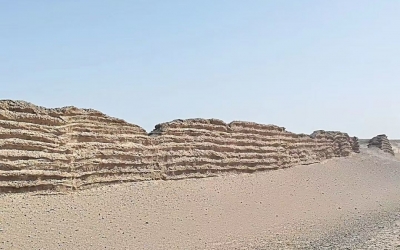 Private Day Trip to Jade Gate Pass, Great Wall Ruin & Yardan in Dunhuang